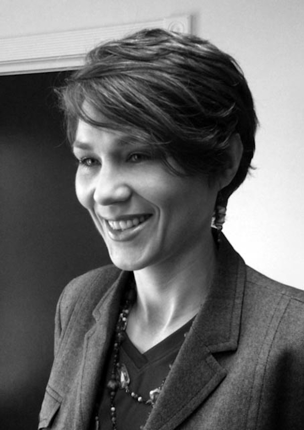 Artist: Leslie Pearson.