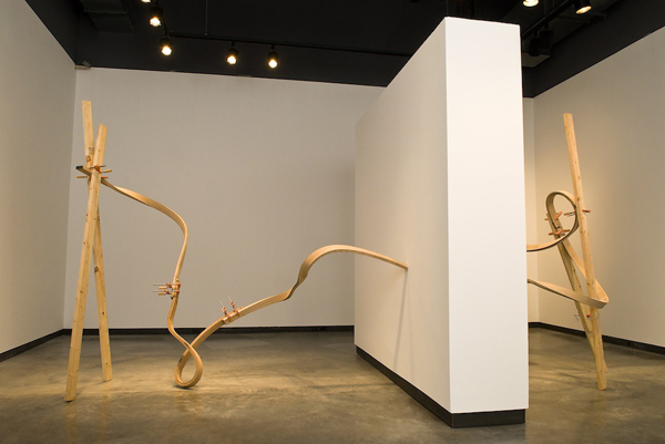 Spatial Drawing I, Delaware Center for the Contemporary Arts, Wilmington, DE. Hand-bent hardwood (red oak), lumber, clamps, free-standing wall, 2012, 108" H x 204" W x 72" D, wood-bending. Photo: Christian Kaye.