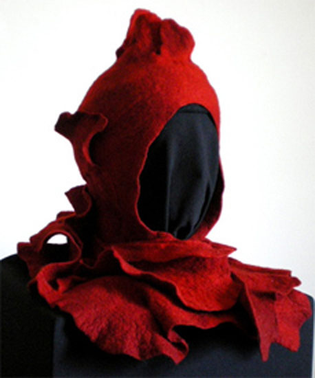 Rose, headdress sculpture for Dancing Sky Theatre production of The Little Prince 2010; hand dyed, hand felted wool fleece; 50 x 50 x 38 cm, photo: June J. Jacobs