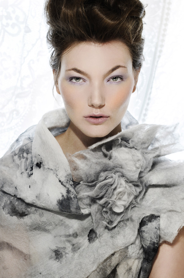 Edera mist shawl with blossoms, Nuno felting on silk, 2011, Photo-Lorena Santin Andrade Photography-Ema Suvajac