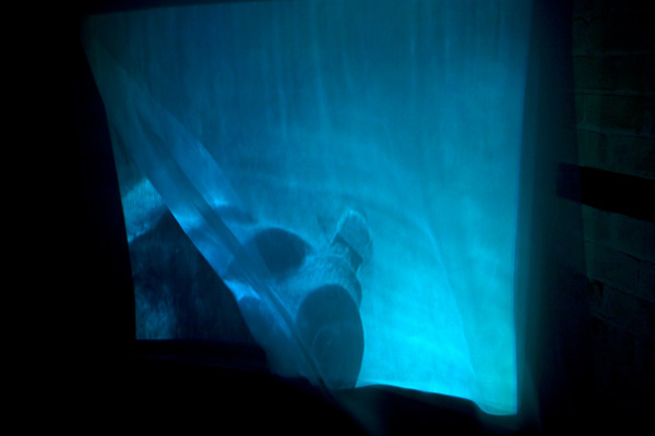 loom-shed, 2009-2011, 150 x 100 x 100cm, video installation, silk-wool chiffon, silk chiffon