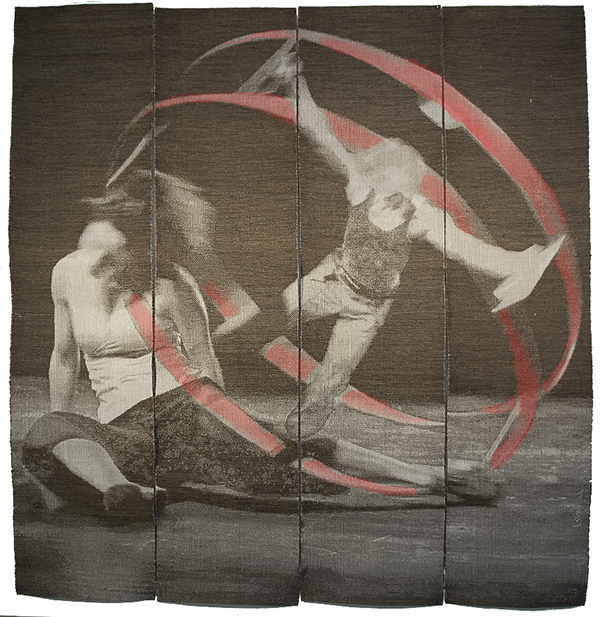 Un orteil dans le vide 1, 2011. Jacquard weaving. From a choreography by Sandy Bessette and Marie-Claude Roulez, tencel, stainless steel, copper, linen, dyes. 200x190 cm. 