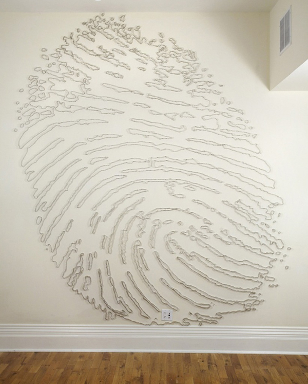 Thumbpins, Gladstone Hotel, Toronto, ON. Approximately 70,000 dressmakers' pins pinned directly to the hotel room wall, 2007, 132"H x 96"W x 1 1/2"D, pinning. Photo: Lightleak Media.