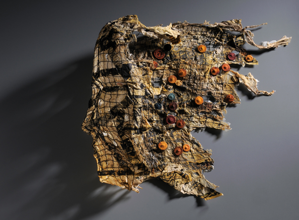 Urban Mask, tissue-paper, newspaper, wire, 45cm x 43cm x 16cm, object. Photo: Tihanyi & Bakos