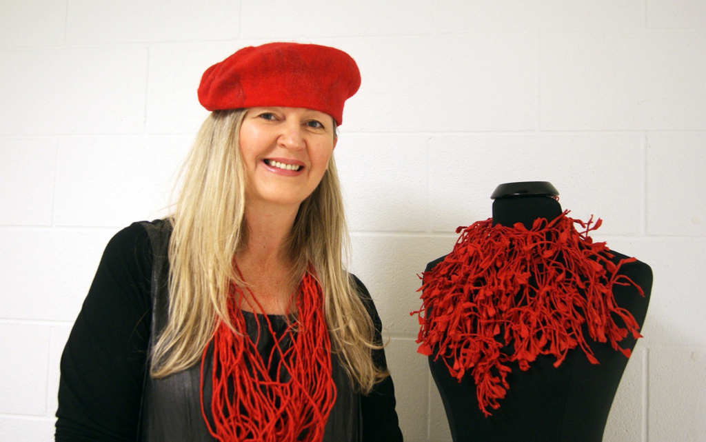 Ania Gilmore at the World of Threads Festival 2016 opening.