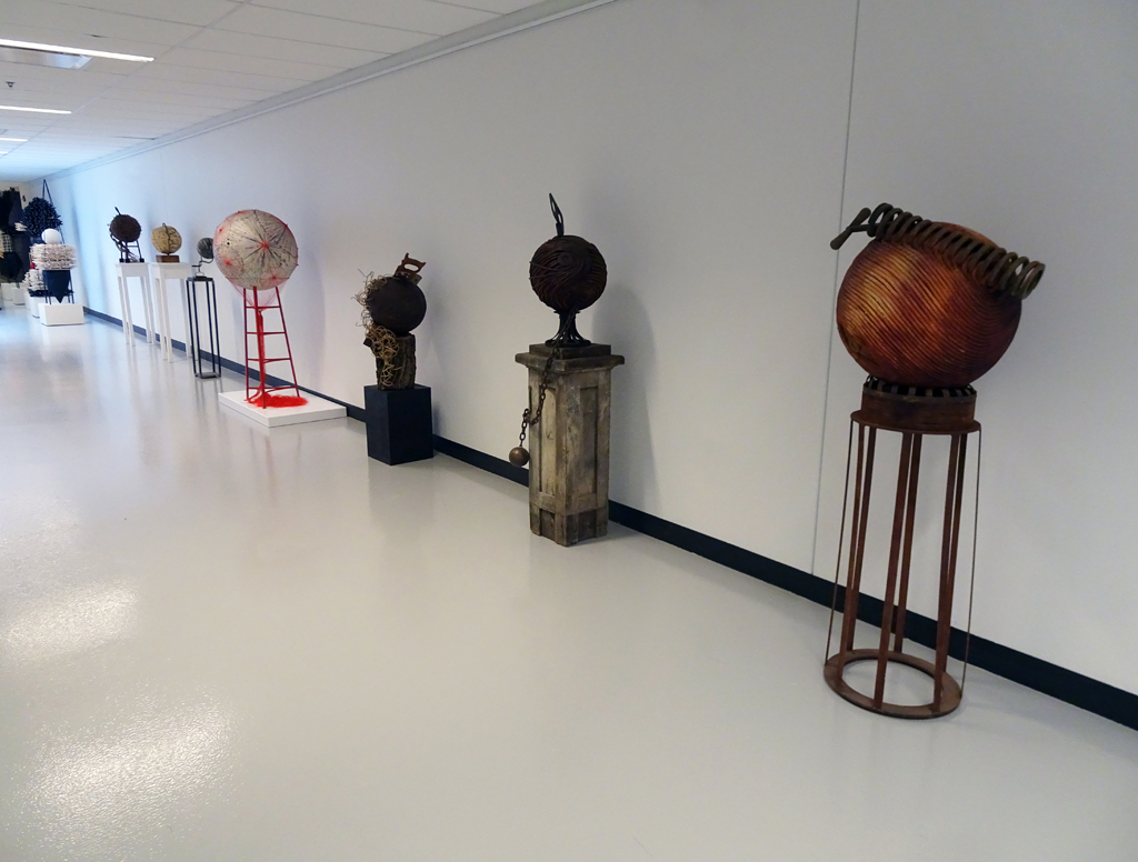 Installation view: Fibre 3D exhibition, World of Threads Festival 2018.