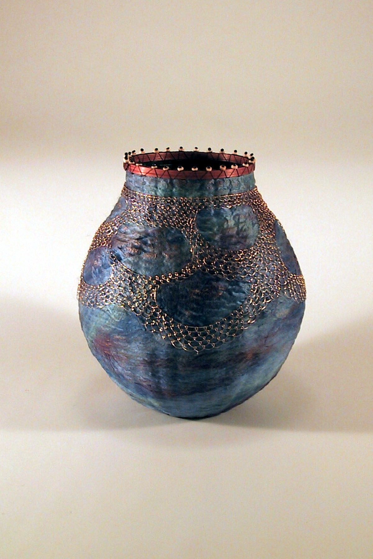 Wendy Durfey, Rhythm 'n Blues, Common Thread exhibition, World of Threads Festival 2007.