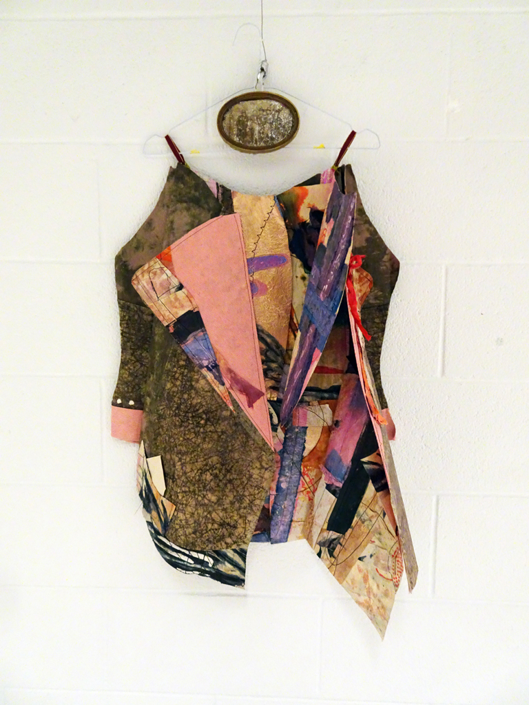 Aliza Thomas: Look at the border of your being, 76 cm x 50 cm. This jacket is made of handmade paper, combined with Nepalese lokta paper stitched together.