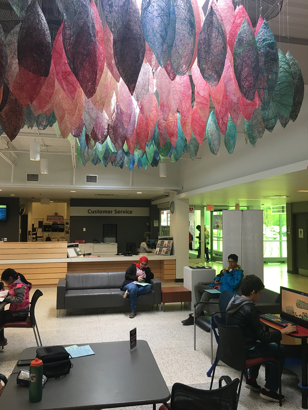 Hana Rotchild: Stav, installation work made up of individual cocoons.