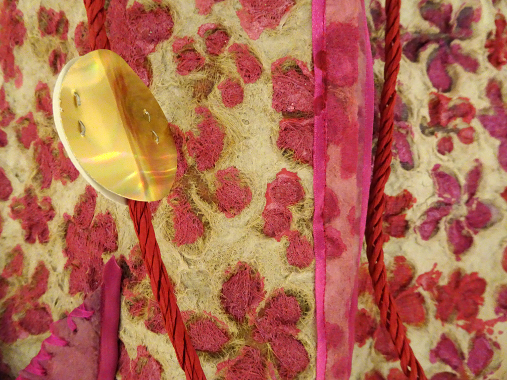 Aliza Thomas: Closing space with grace, detail.