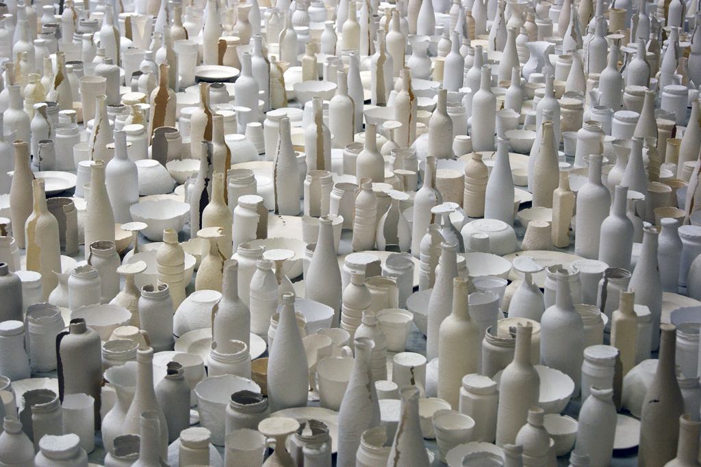 Sun Young Kang: In Between Presence and Absence, detail.