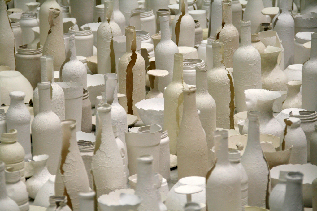 Sun Young Kang: In Between Presence and Absence, detail.