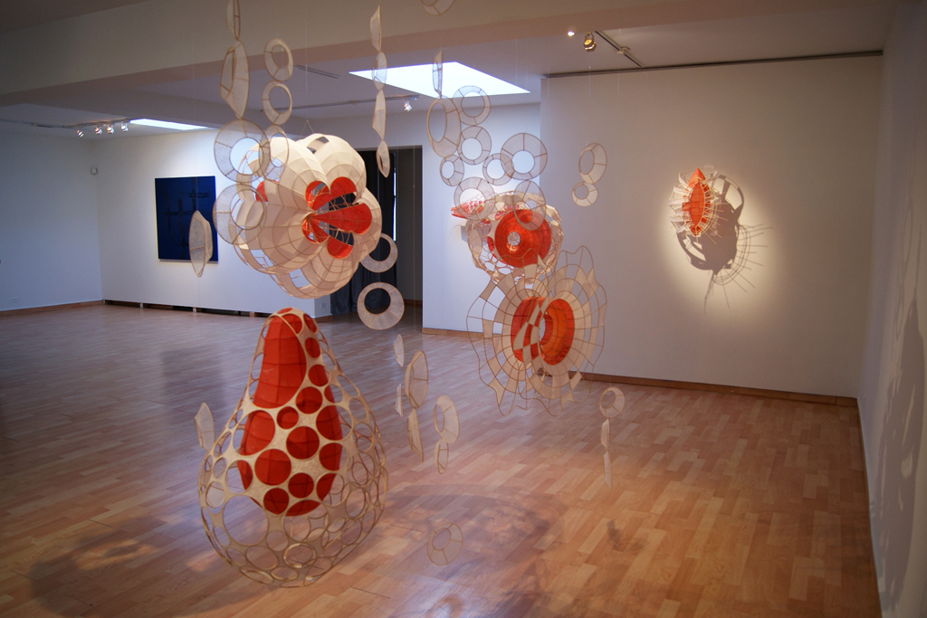 Red and White Melody, Xiaojing Yan, Material Connections exhibition, World of Threads Festival 2012.