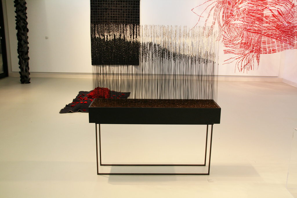 Emma Nishimura, Shifting Views, The Red and the Black exhibition, World of Threads Festival 2014.