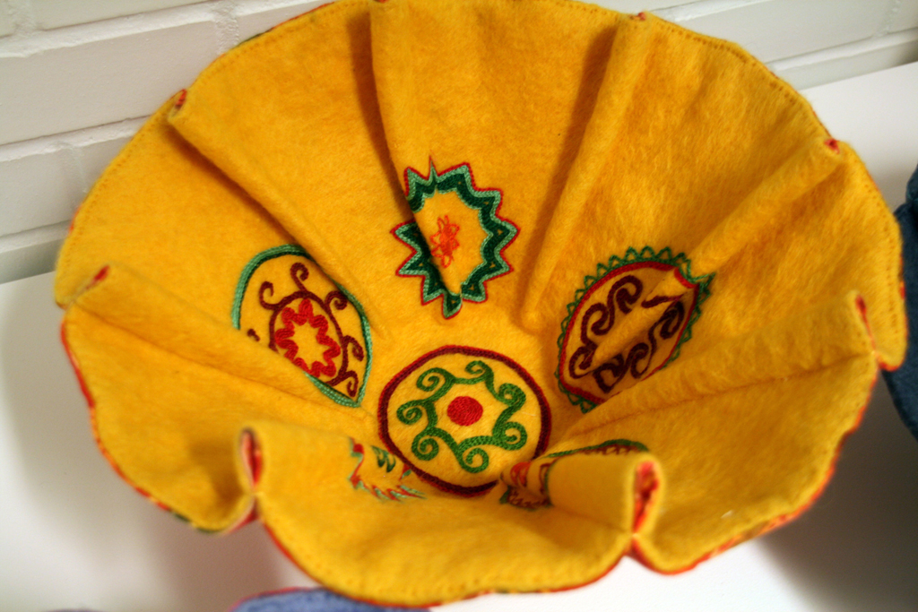 Abu Dhabi Flowering, yellow, detail.