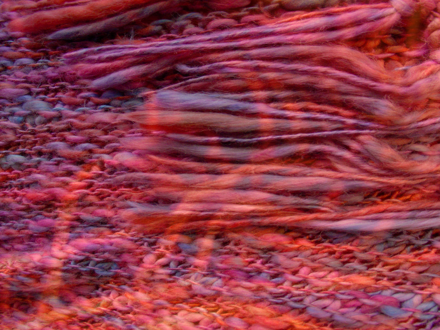 amy-winehouse-background-world-of-threads-festival-gareth-bate