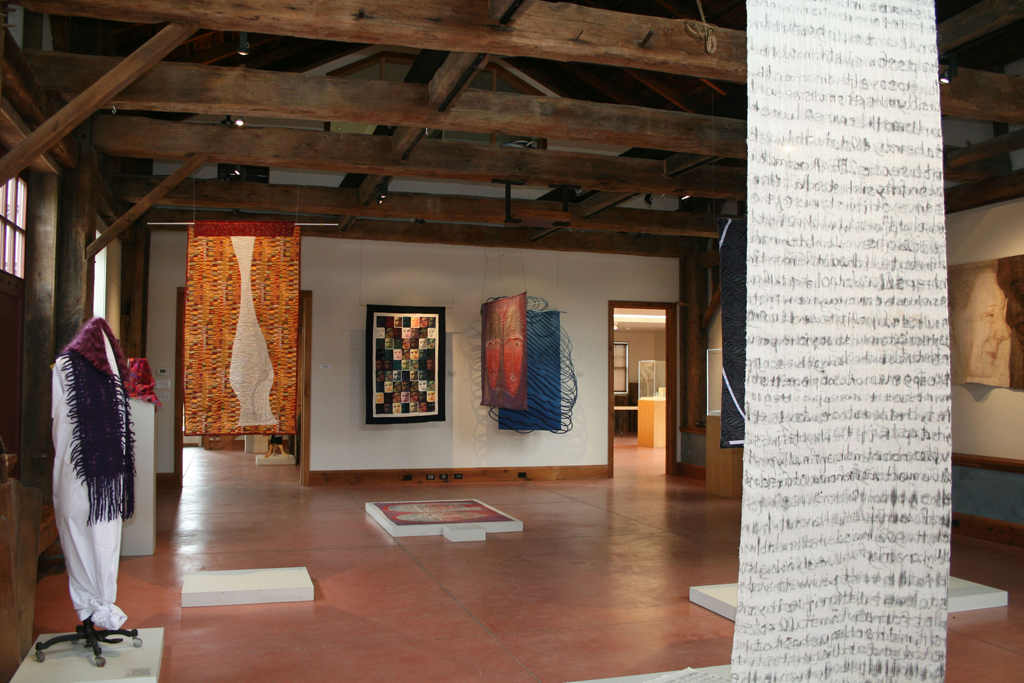 Installation view: Common Thread International exhibition, World of Threads Festival 2009.