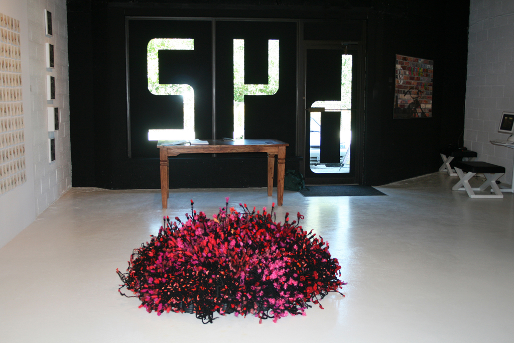 Installation view: Common Thread International exhibition Part 3, World of Threads Festival 2009.