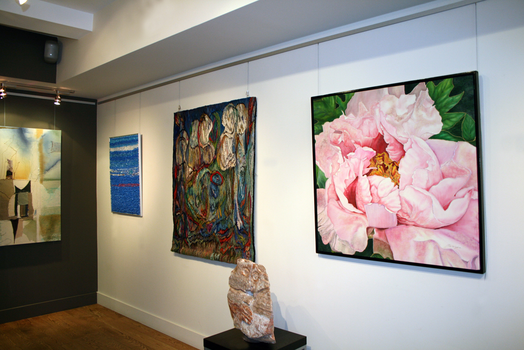 Installation view: Common Thread International exhibition Part 2, World of Threads Festival 2009.