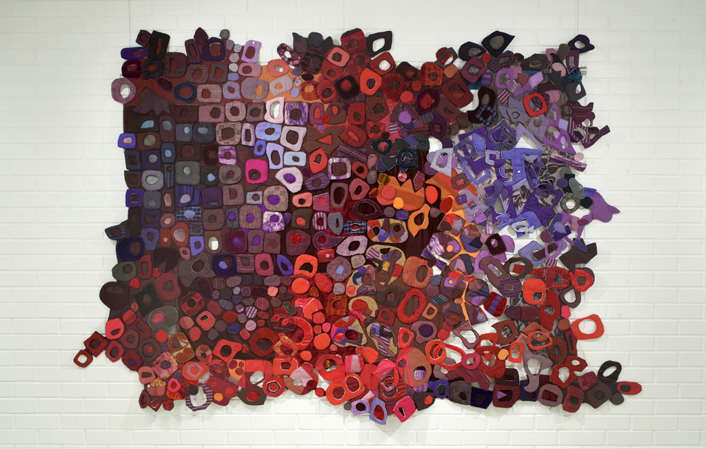 I Want to Bubble with Everyone, Susan Avishai, Forever Covid, World of Threads Festival 2023-24.