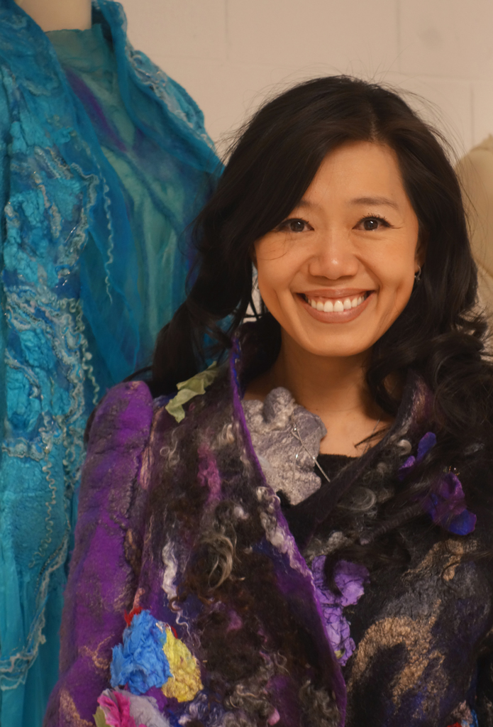 Elina Ren at the opening of the World of Threads Festival 2023-24.