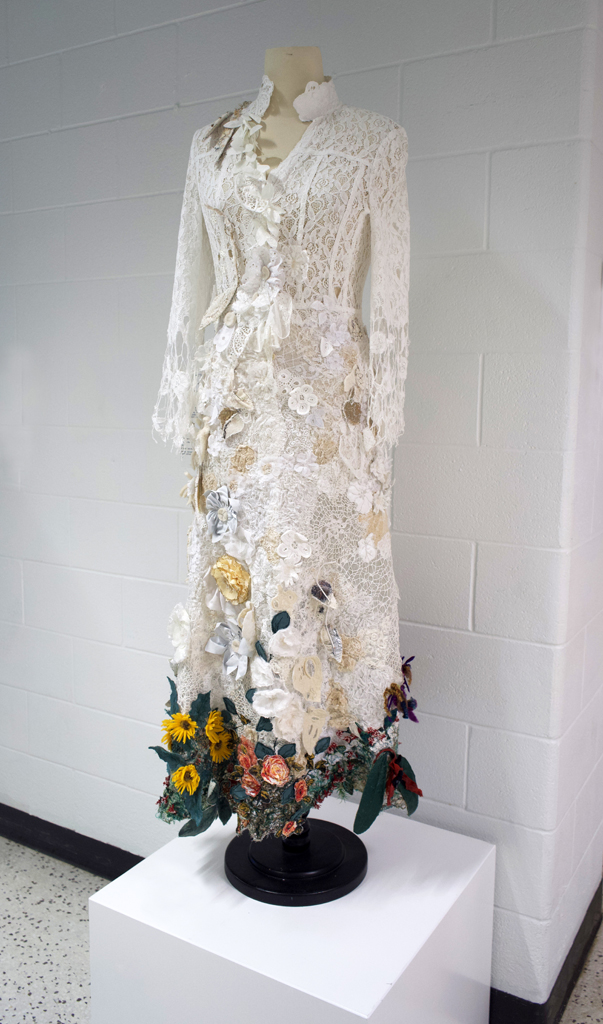 Flora, Marijke van Welzen, Cat Walk III, World of Threads Festival 2023-24.