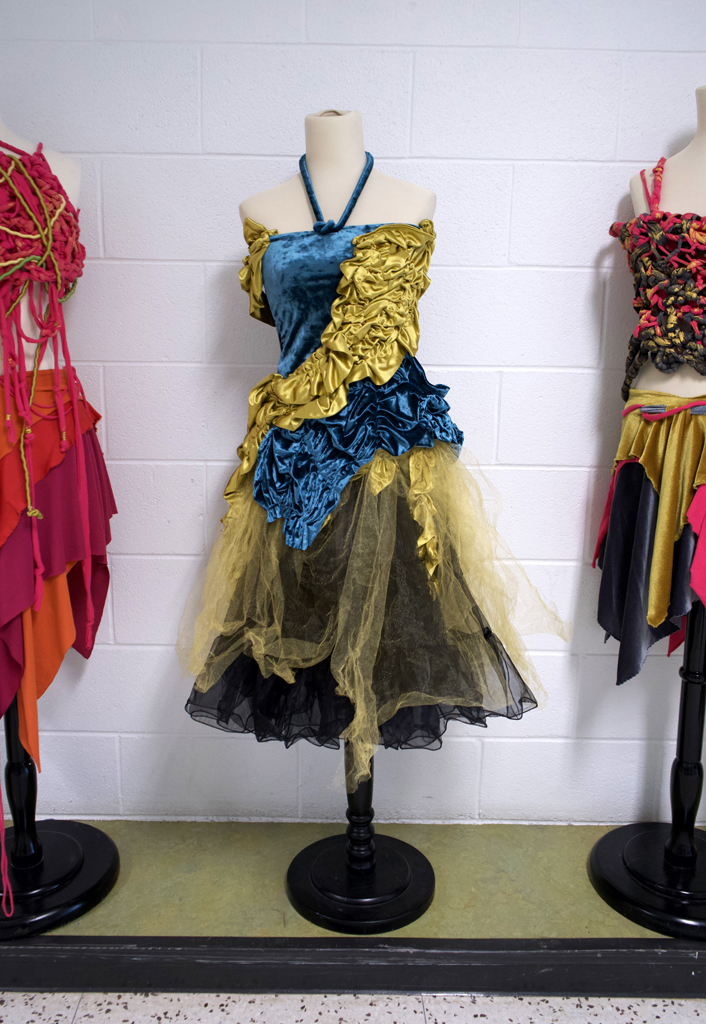 Gold Blue Fantasy, Judy Bales, Cat Walk III, World of Threads Festival 2023-24.