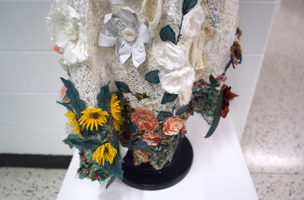 Flora, detail, Marijke van Welzen, Cat Walk III, World of Threads Festival 2023-24.