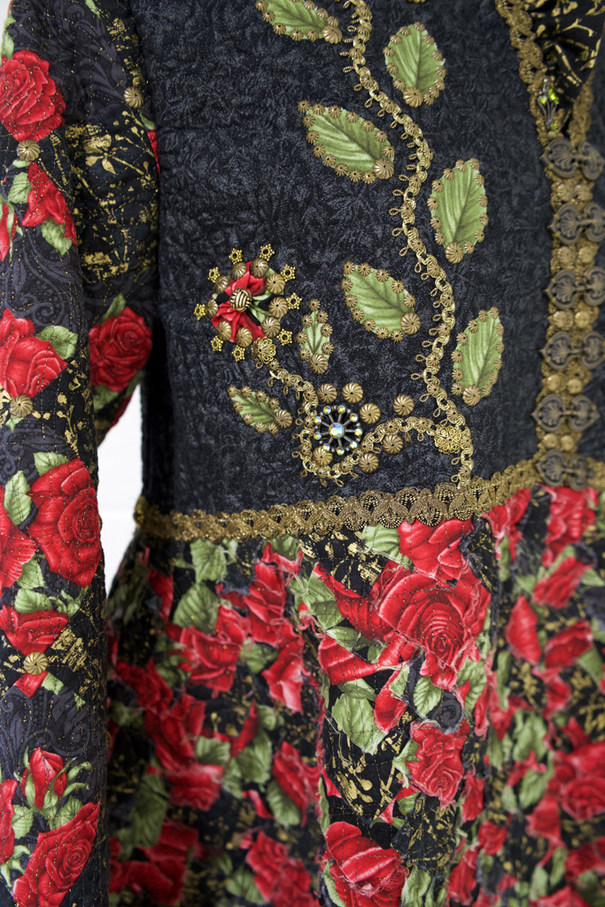 In Loving Memories, detail, Kathy Knapp, Cat Walk III, World of Threads Festival 2023-24.