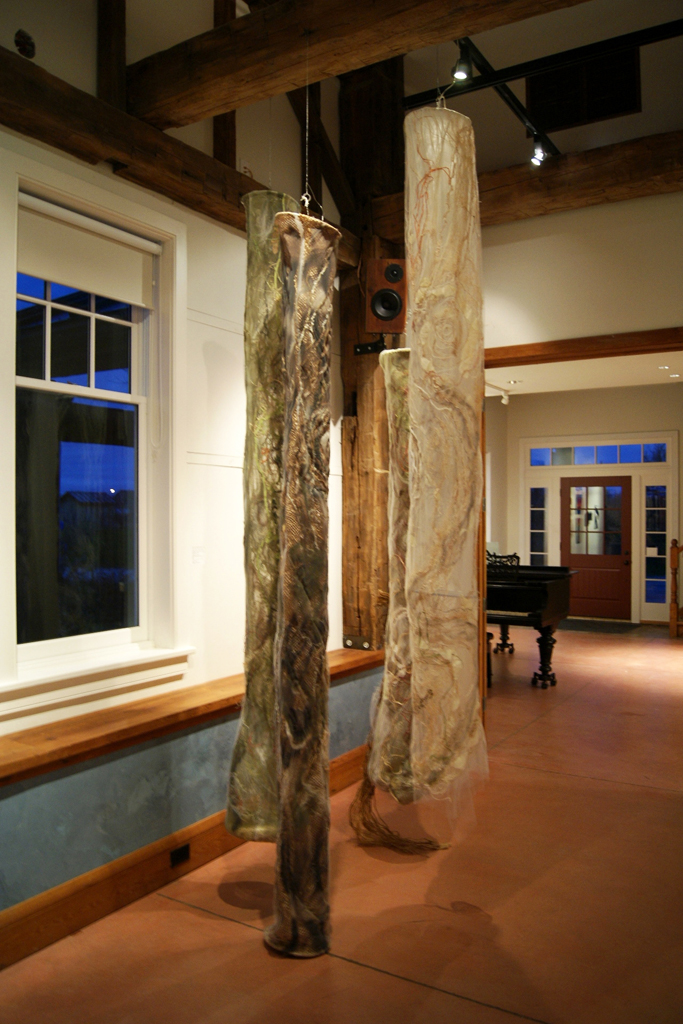 Ixchel Suarez, De rerum natura, World of Threads Festival 2012.