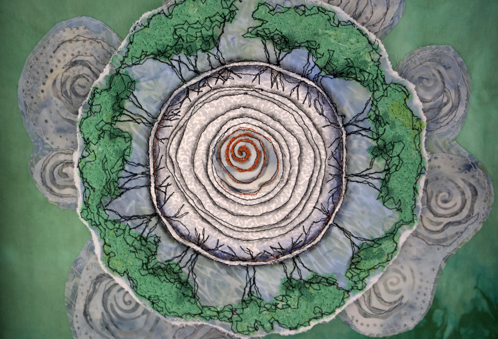 Lorraine Roy, Gagaw, detail, Solo Show, World of Threads Festival 2023-24.