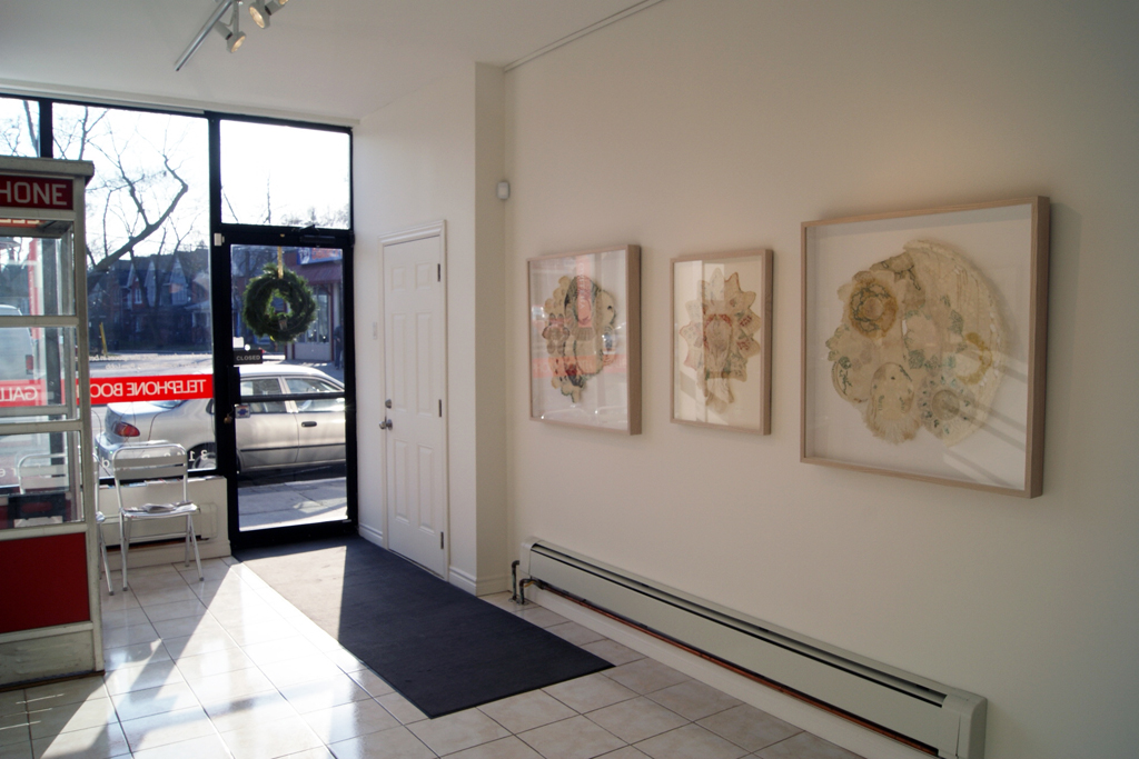 Pam Lobb, Interlace, deconstruct, the spaces in between exhibition, World of Threads Festival 2012.