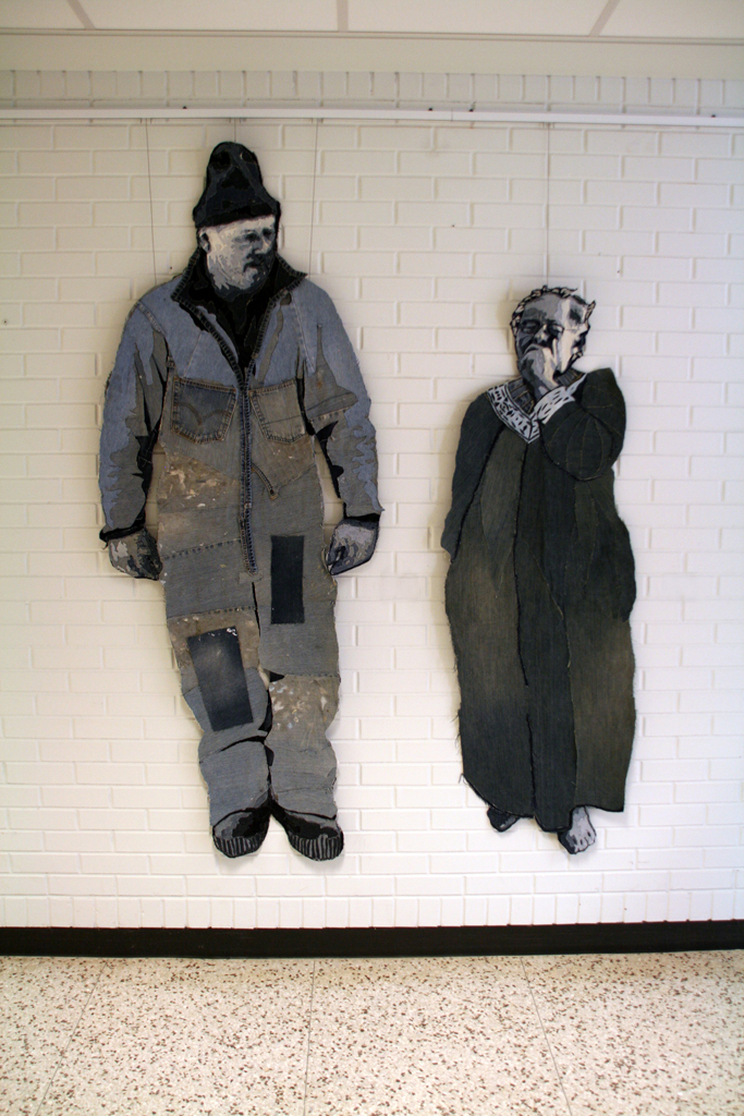 James Arendt, Dad and Mom, Installations, World of Threads Festival 2014.