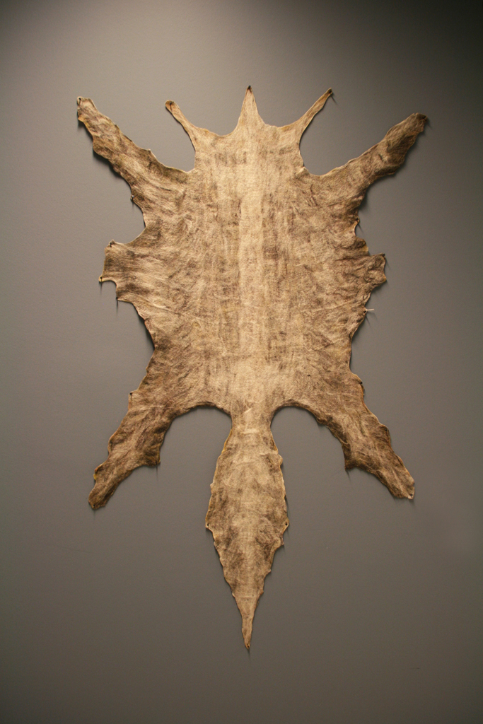 Daniel F Manchego-Badiola, Guardians No 3, Installations, World of Threads Festival 2014.