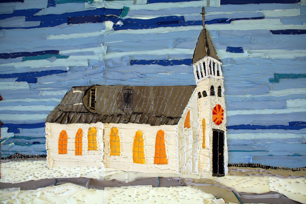 Liz Pead, Louis Riel - The Church at Batoche, detail, Installations, World of Threads Festival 2014.