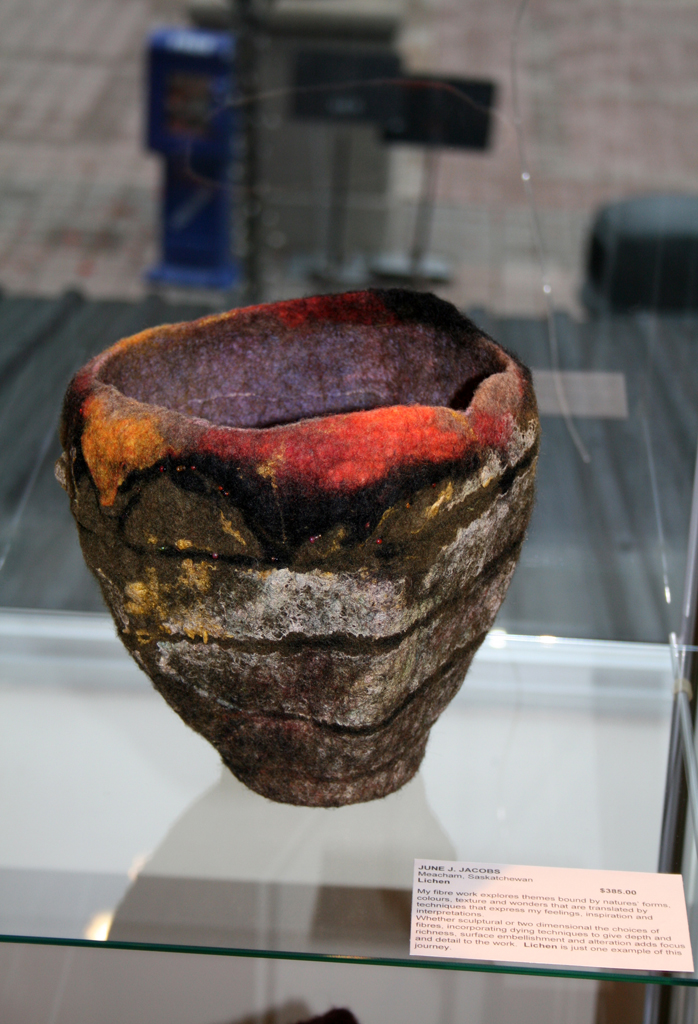 Jane J Jacobs, Lichen, Common Thread International exhibition Part 2, World of Threads Festival 2009.