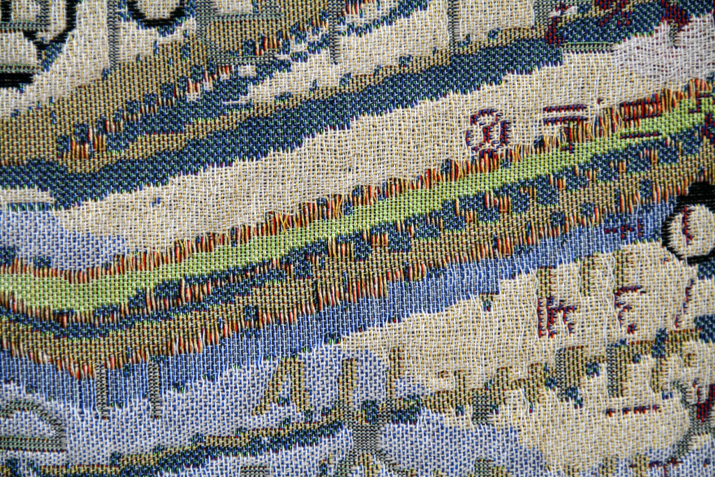 Kelly Thompson, Fluid Data, detail, Installations, World of Threads Festival 2016.