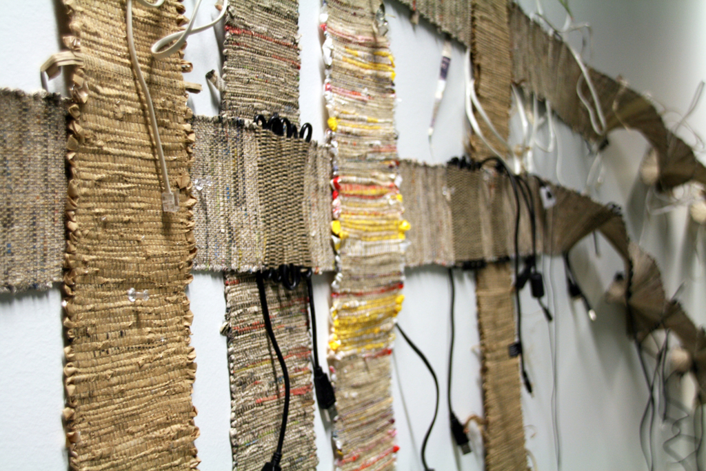 Viv Davy, Days a Liminal Site, detail, Installations, World of Threads Festival 2016.