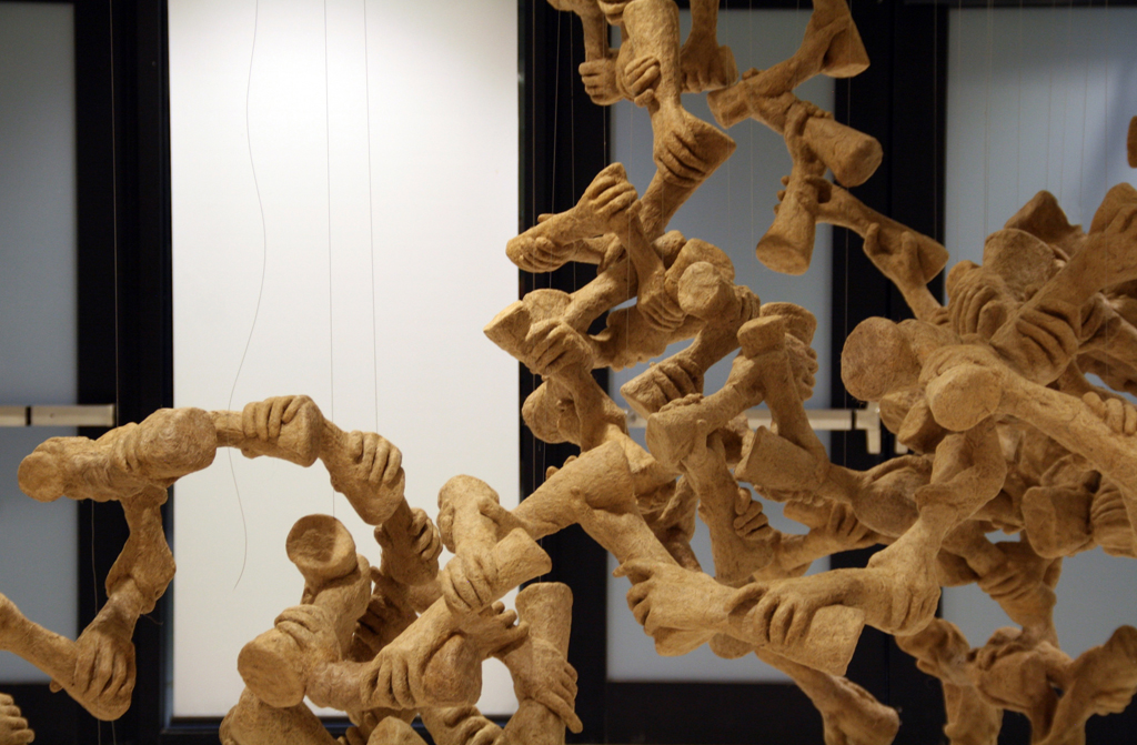 Marianne Kyryluk, Within Our Grasp, detail, Installations, World of Threads Festival 2016.