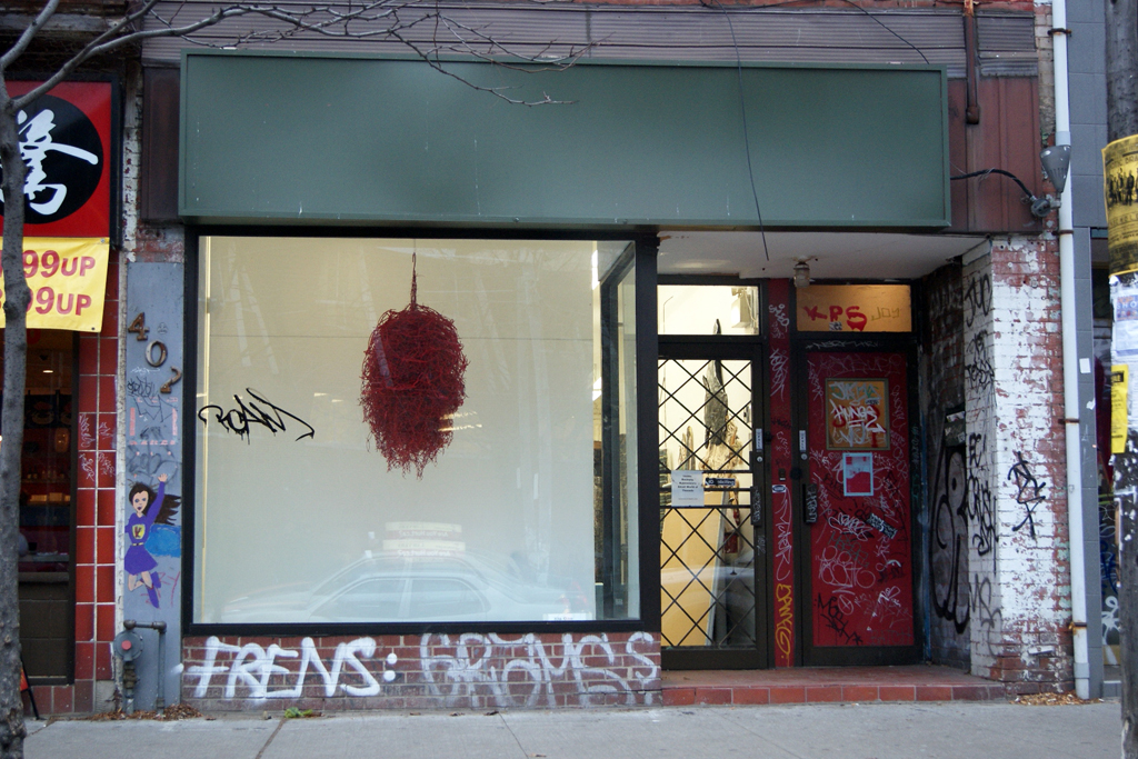 Xia Gao, Webbed exhibition, World of Threads Festival 2012.