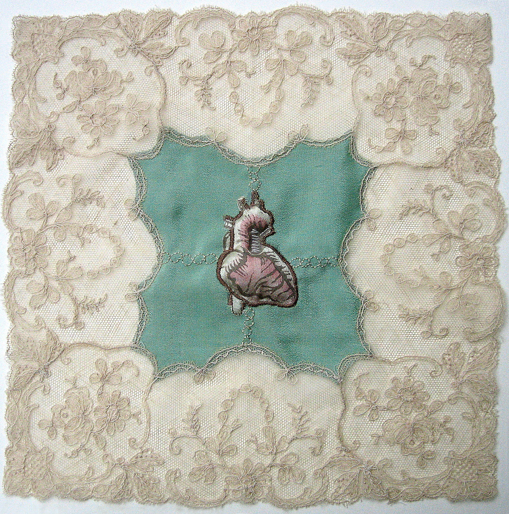 Valerie Knapp, Blushing Heart, detail, Common Thread International exhibition, World of Threads 2009.