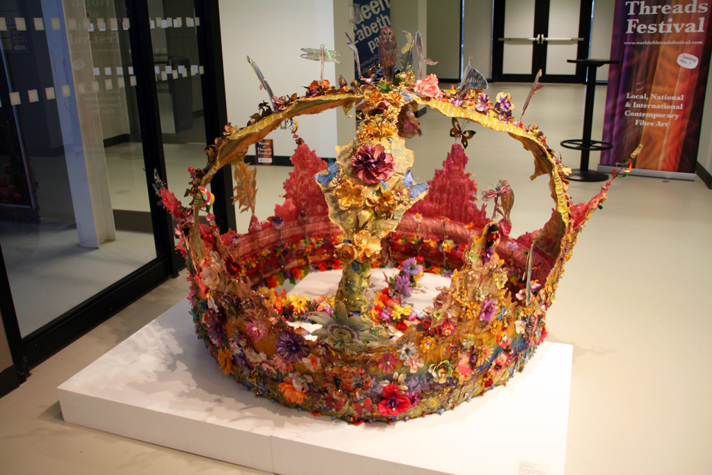 Artist: Jacqueline Treloar, Corona Magna Puer, Installations, World of Threads Festival 2014.