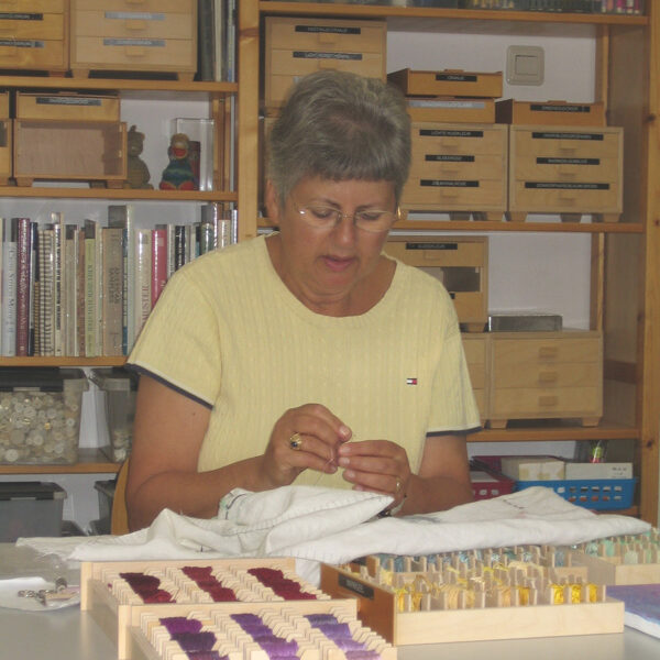 Artist: Tilleke Schwarz.